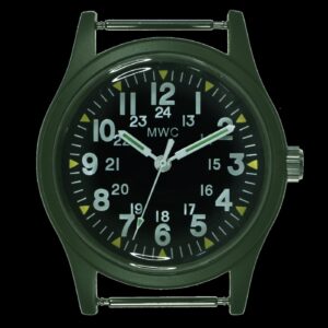 MWC Classic 1960s/70s Pattern Olive Vietnam Horloge on Matching Khaki – Groen