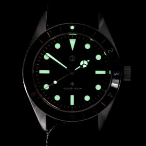 MWC Classic 1960s Pattern Divers Horloge with Retro Luminous Paint – NATO strap