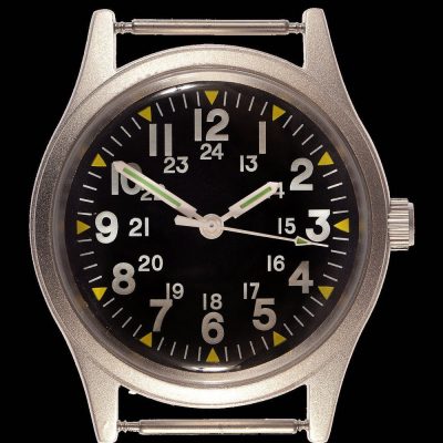 MWC Classic 1970s Pattern MIL-W-46374 Pattern Militair Horloge on a